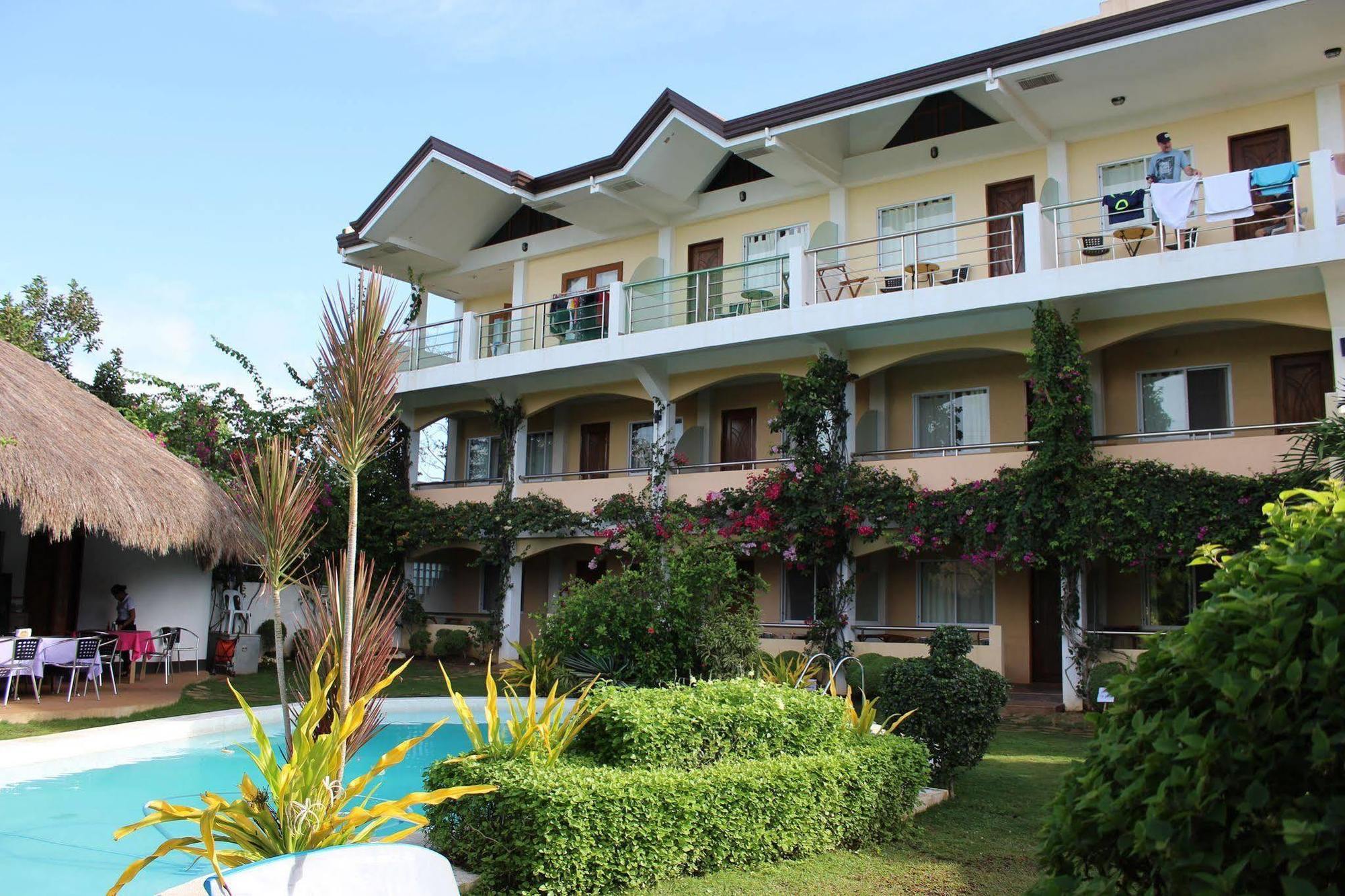 Vanilla Sky Dive Resort Bolod  Exterior foto